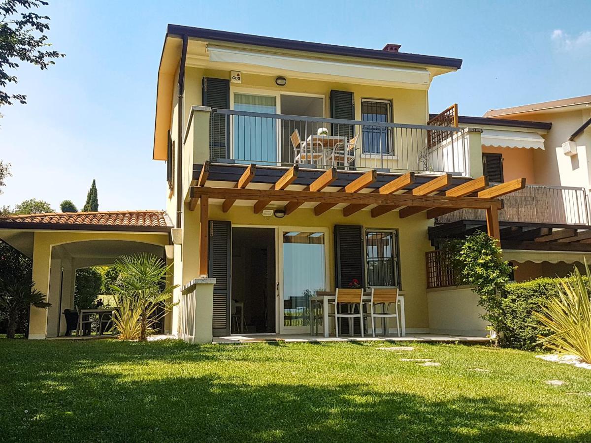 Italia Living Villa Паденге сул Гарда Екстериор снимка